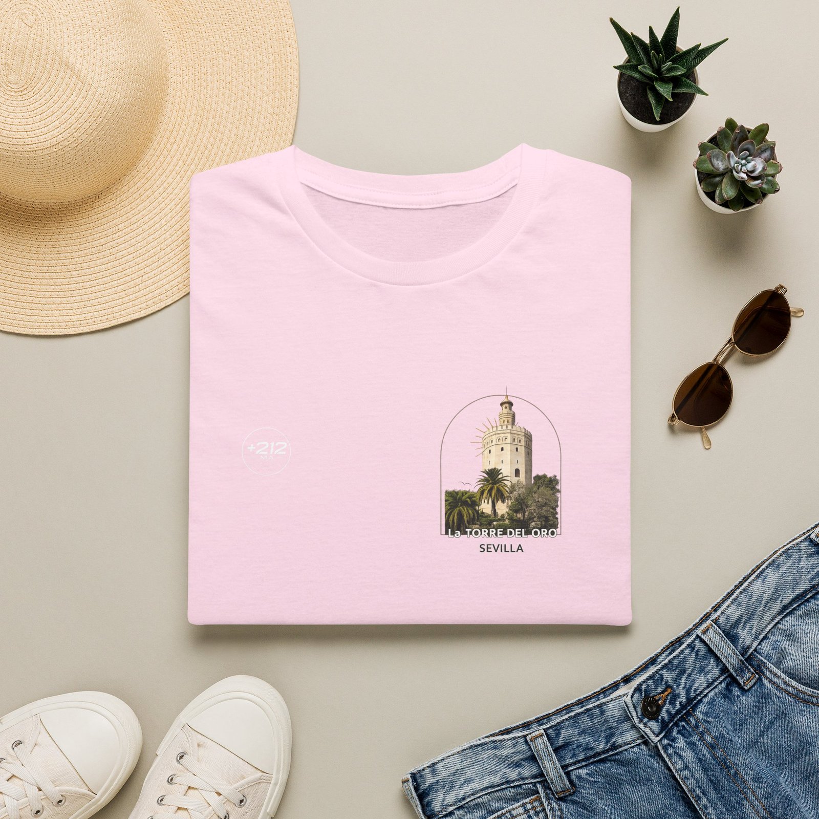 T-Shirt — La Torre del Oro Sevilla Vintage Travel Tee - Image 45