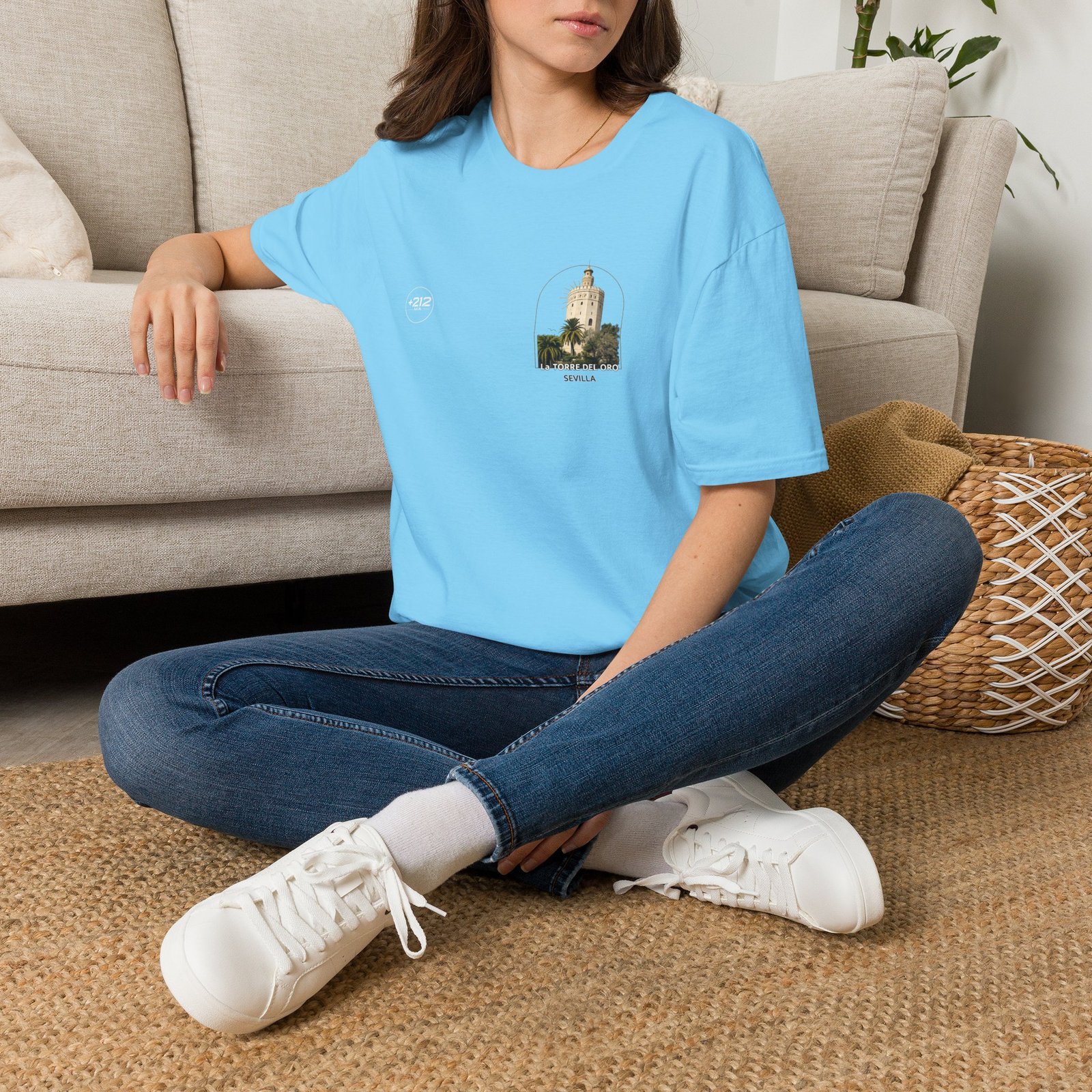 T-Shirt — La Torre del Oro Sevilla Vintage Travel Tee - Image 34